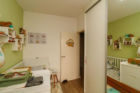 Casa de condomínio à venda com 130m², 3 quartos e 2 vagas Casa de condomínio à venda com 130m², 3 quartos e 2 vagasQuarto