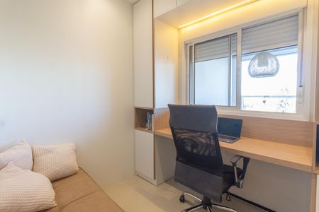 Apartamento à venda com 69m², 2 quartos e 2 vagasEscritório