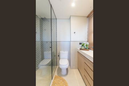 Apartamento à venda com 69m², 2 quartos e 2 vagasBanheiro da Suíte