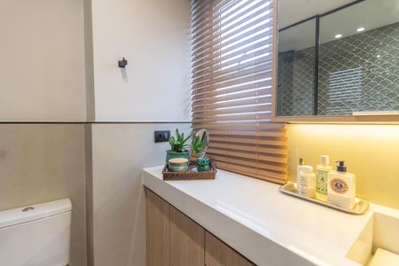 Apartamento à venda com 69m², 2 quartos e 2 vagasBanheiro da Suíte