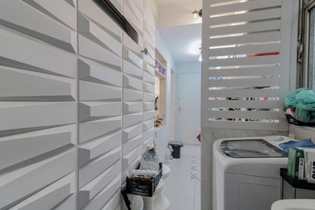 Apartamento para alugar com 80m², 2 quartos e 1 vagaÁrea de Serviço