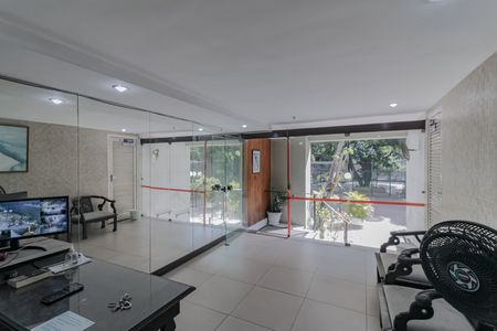 Apartamento para alugar com 80m², 2 quartos e 1 vagaHall de entrada