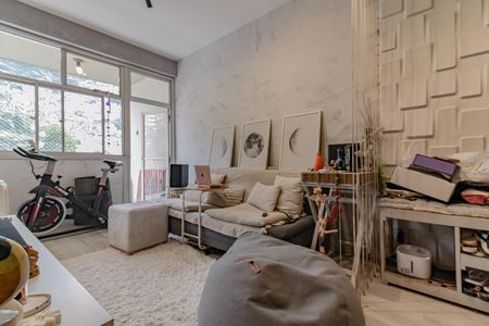 Apartamento para alugar com 80m², 2 quartos e 1 vagaSala