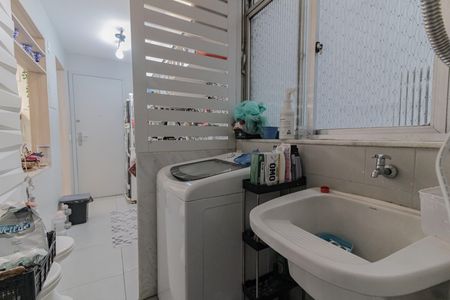 Apartamento para alugar com 80m², 2 quartos e 1 vagaÁrea de Serviço