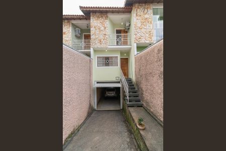 Casa à venda com 164m², 3 quartos e 4 vagasFachada