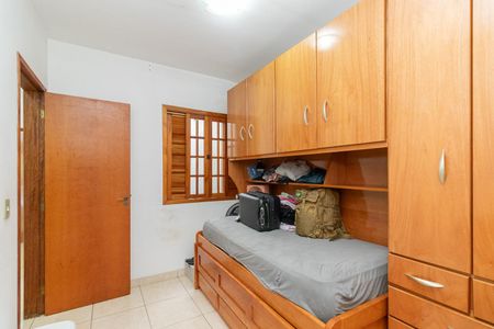 Casa à venda com 164m², 3 quartos e 4 vagasSuíte 02