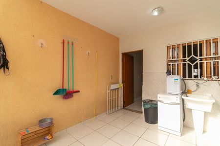 Casa à venda com 164m², 3 quartos e 4 vagasÁrea de Serviço