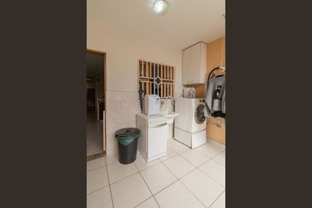 Casa à venda com 164m², 3 quartos e 4 vagasÁrea de Serviço