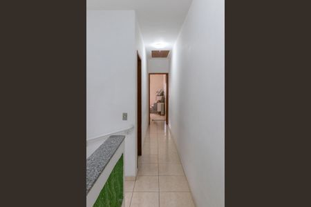 Casa à venda com 164m², 3 quartos e 4 vagasCorredor