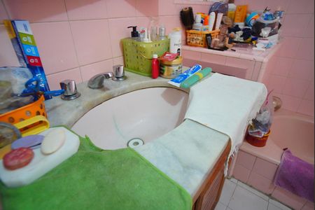 Apartamento para alugar com 130m², 4 quartos e 1 vagaBanheiro Corredor