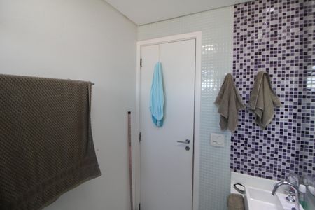 Apartamento à venda com 110m², 3 quartos e 2 vagasBanheiro