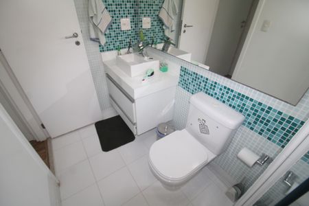 Apartamento à venda com 110m², 3 quartos e 2 vagasBanheiro da Suíte