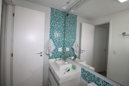 Apartamento à venda com 110m², 3 quartos e 2 vagasBanheiro da Suíte