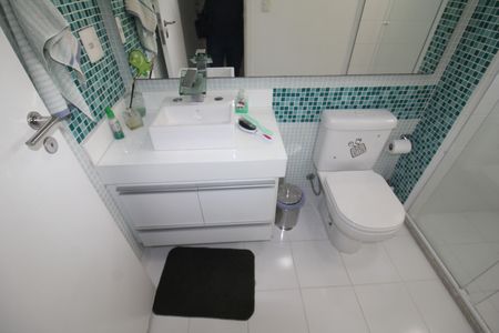 Apartamento à venda com 110m², 3 quartos e 2 vagasBanheiro da Suíte