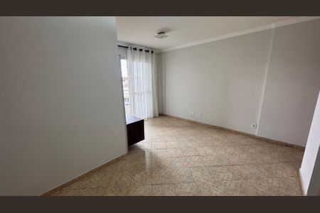 Apartamento à venda com 71m², 3 quartos e 1 vaga Apartamento à venda com 71m², 3 quartos e 1 vagaSala de Jantar