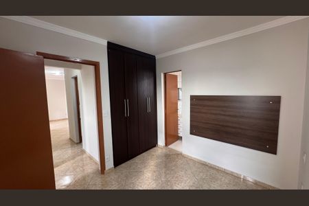 Apartamento à venda com 71m², 3 quartos e 1 vaga Apartamento à venda com 71m², 3 quartos e 1 vagaSuíte