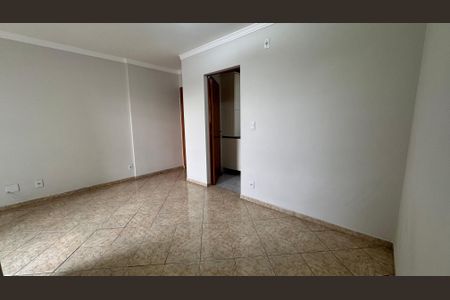 Apartamento à venda com 71m², 3 quartos e 1 vaga Apartamento à venda com 71m², 3 quartos e 1 vagaSala de Jantar