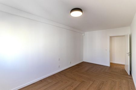 Quarto de apartamento à venda com 2 quartos, 98m² em Vila Buarque, São Paulo