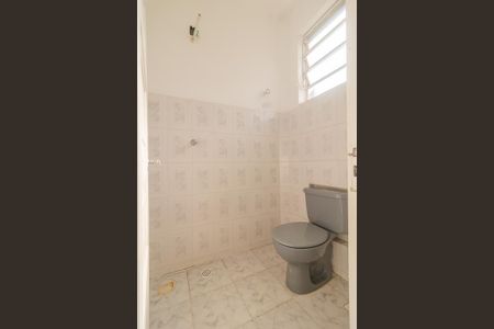 Apartamento à venda com 73m², 3 quartos e sem vaga Apartamento à venda com 73m², 3 quartos e sem vagaBanheiro de Serviço