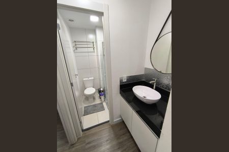 Apartamento para alugar com 36m², 2 quartos e sem vagaBanheiro