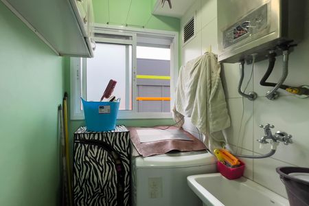 Apartamento para alugar com 45m², 2 quartos e 1 vaga Apartamento para alugar com 45m², 2 quartos e 1 vagaCozinha e área de serviço