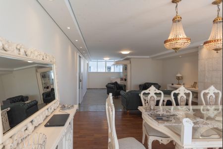 Apartamento à venda com 168m², 3 quartos e 1 vagaSala