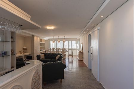 Apartamento à venda com 168m², 3 quartos e 1 vagaSala
