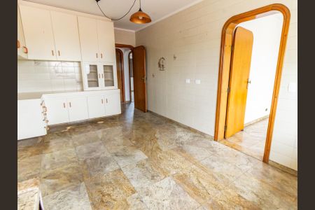 Apartamento para alugar com 349m², 3 quartos e 3 vagasCozinha
