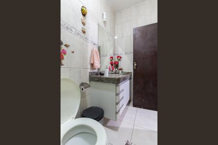 Casa para alugar com 360m², 4 quartos e 2 vagas Casa para alugar com 360m², 4 quartos e 2 vagasBanheiro Social