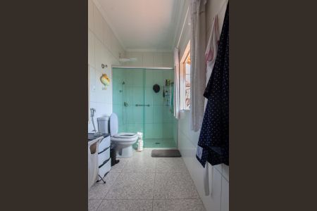 Casa para alugar com 360m², 4 quartos e 2 vagas Casa para alugar com 360m², 4 quartos e 2 vagasBanheiro da Suíte 2