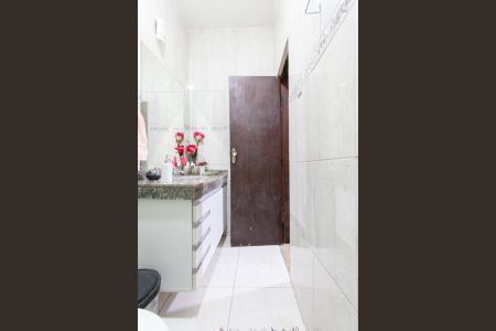 Casa para alugar com 360m², 4 quartos e 2 vagas Casa para alugar com 360m², 4 quartos e 2 vagasBanheiro Social