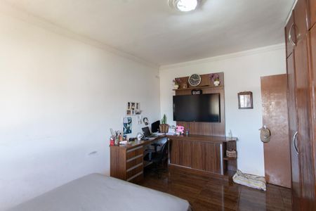 Casa para alugar com 360m², 4 quartos e 2 vagas Casa para alugar com 360m², 4 quartos e 2 vagasSuíte 2