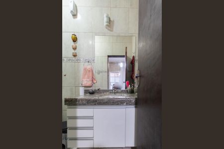 Casa para alugar com 360m², 4 quartos e 2 vagas Casa para alugar com 360m², 4 quartos e 2 vagasBanheiro Social