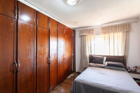 Casa para alugar com 360m², 4 quartos e 2 vagas Casa para alugar com 360m², 4 quartos e 2 vagasSuíte 2