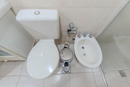 Apartamento à venda com 90m², 4 quartos e 1 vagaBanheiro