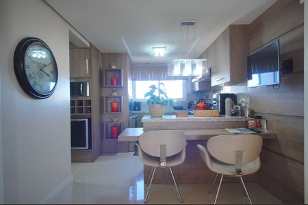 Apartamento à venda com 193m², 2 quartos e 4 vagasCozinha