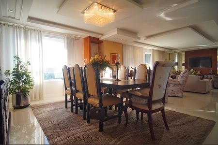 Apartamento à venda com 193m², 2 quartos e 4 vagasSala de Jantar