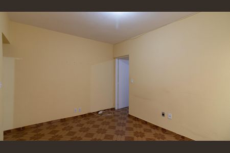 Casa para alugar com 100m², 2 quartos e sem vagaSala