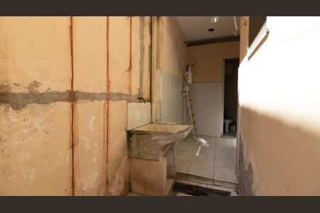 Casa para alugar com 100m², 2 quartos e sem vagaÁrea de Serviço