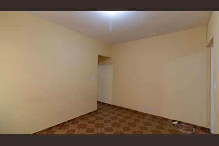 Casa para alugar com 100m², 2 quartos e sem vagaSala