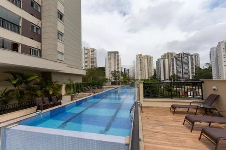 Apartamento à venda com 67m², 2 quartos e 2 vagasÁrea comum - Piscina