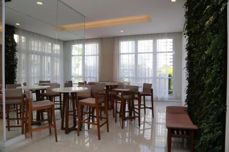 Apartamento à venda com 67m², 2 quartos e 2 vagasÁrea comum - Salão de festas