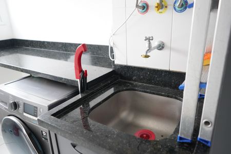 Apartamento à venda com 86m², 2 quartos e 1 vagaÁrea de Serviço