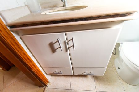 Apartamento à venda com 51m², 2 quartos e 1 vaga Apartamento à venda com 51m², 2 quartos e 1 vagaBanheiro