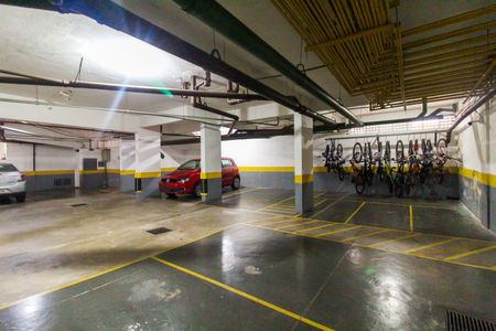 Apartamento à venda com 51m², 2 quartos e 1 vaga Apartamento à venda com 51m², 2 quartos e 1 vagaEstacionamento