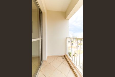 Apartamento à venda com 51m², 2 quartos e 1 vaga Apartamento à venda com 51m², 2 quartos e 1 vagaSacada