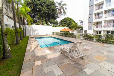 Apartamento à venda com 51m², 2 quartos e 1 vaga Apartamento à venda com 51m², 2 quartos e 1 vagaPiscina