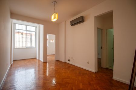 Sala de apartamento à venda com 2 quartos, 63m² em Tijuca, Rio de Janeiro