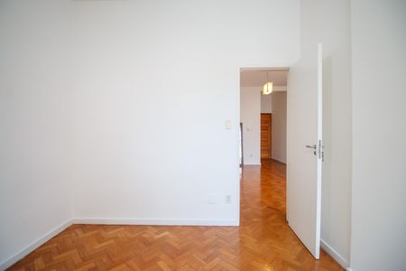 Quarto 1 de apartamento à venda com 2 quartos, 63m² em Tijuca, Rio de Janeiro