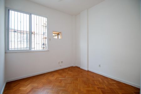 Quarto 1 de apartamento à venda com 2 quartos, 63m² em Tijuca, Rio de Janeiro